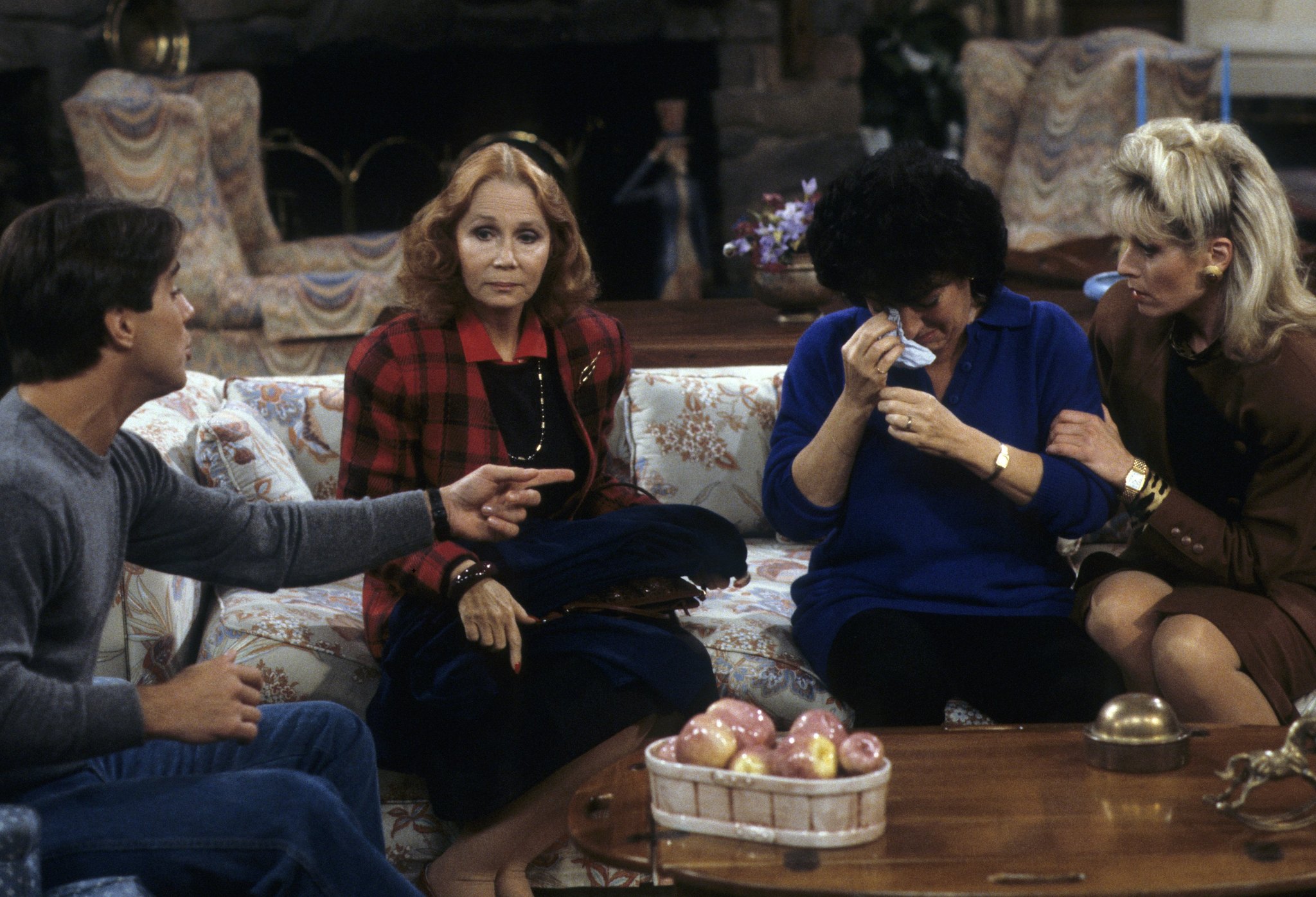 Still of Tony Danza, Katherine Helmond, Rhoda Gemignani and Judith Light in Who's the Boss? (1984)