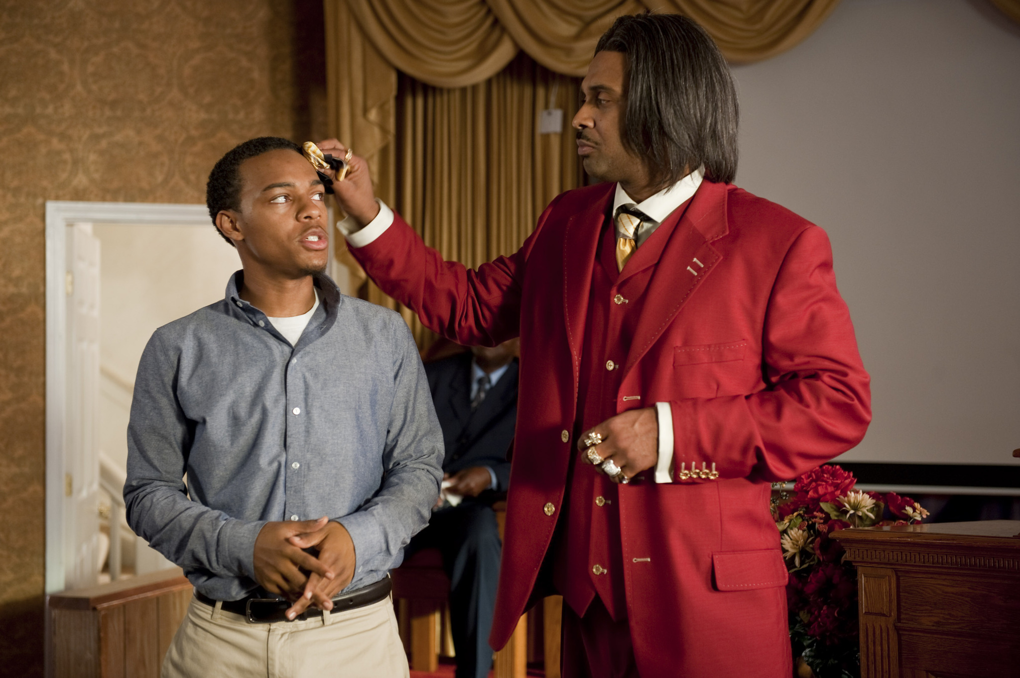 Still of Mike Epps and Shad Moss in Lottery Ticket (2010)