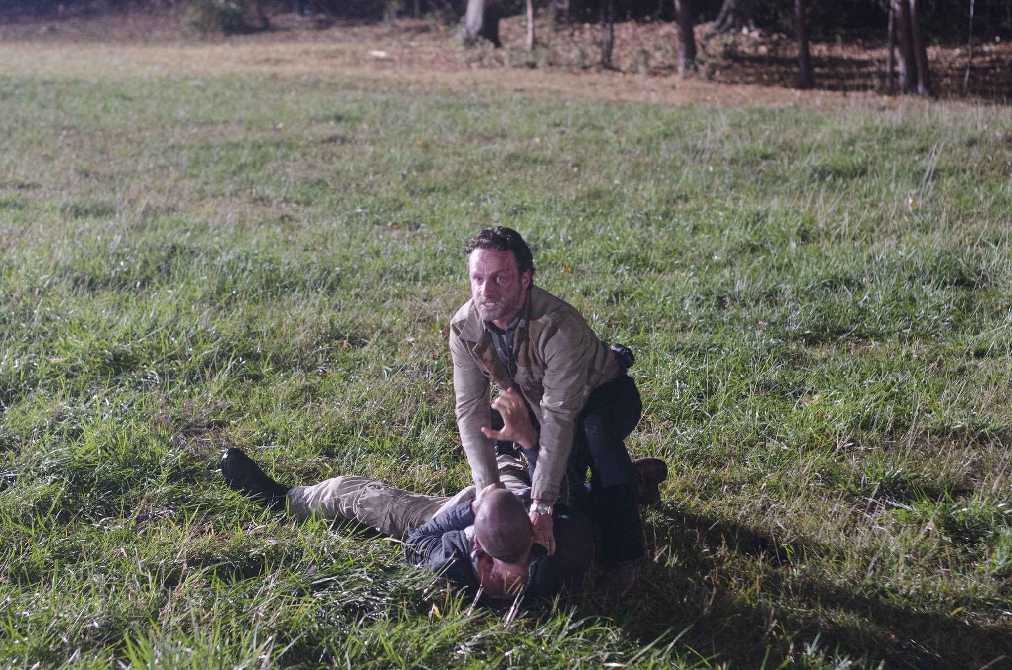 Still of Andrew Lincoln and Jon Bernthal in Vaiksciojantys negyveliai (2010)