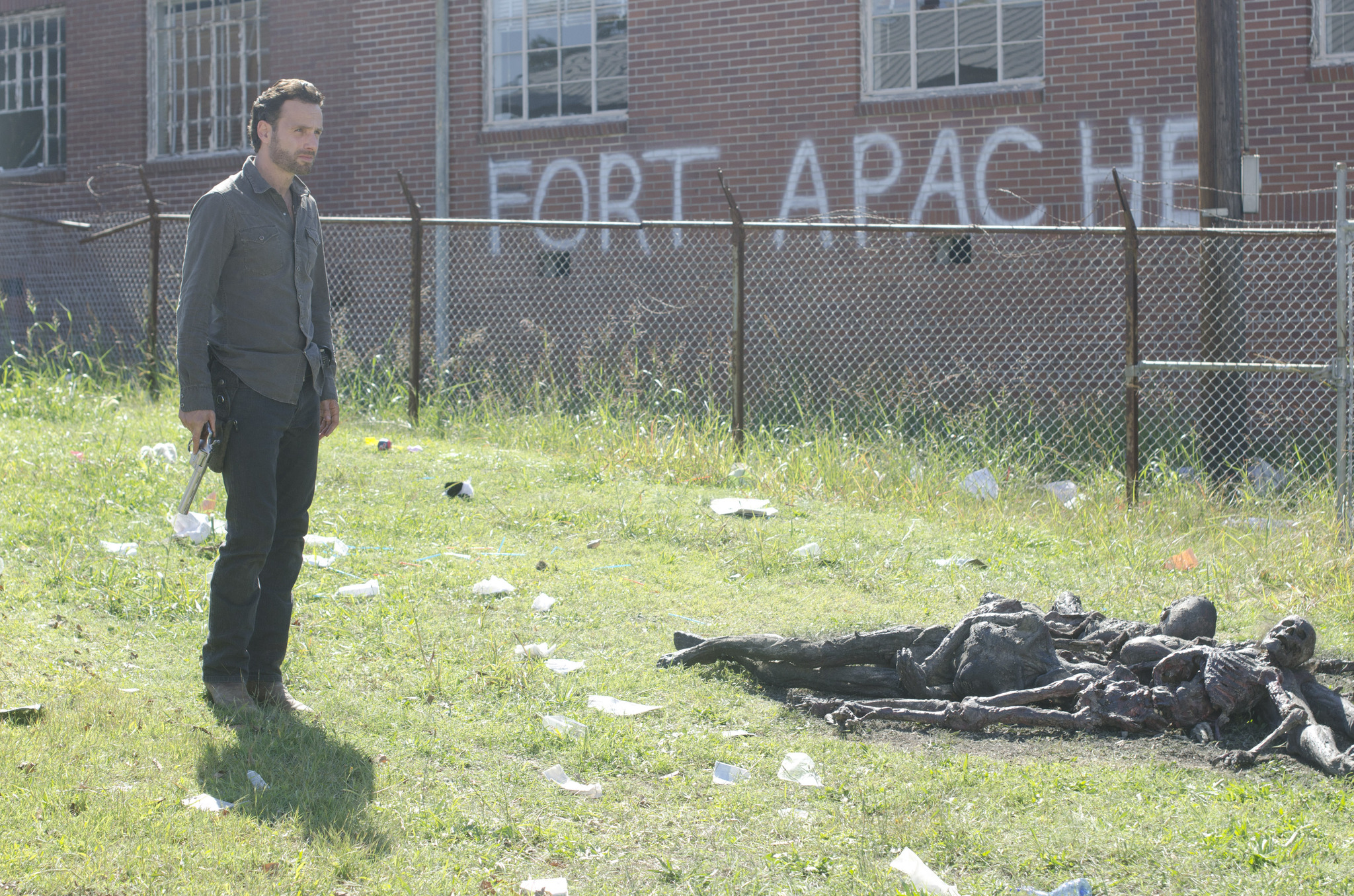 Still of Andrew Lincoln in Vaiksciojantys negyveliai (2010)