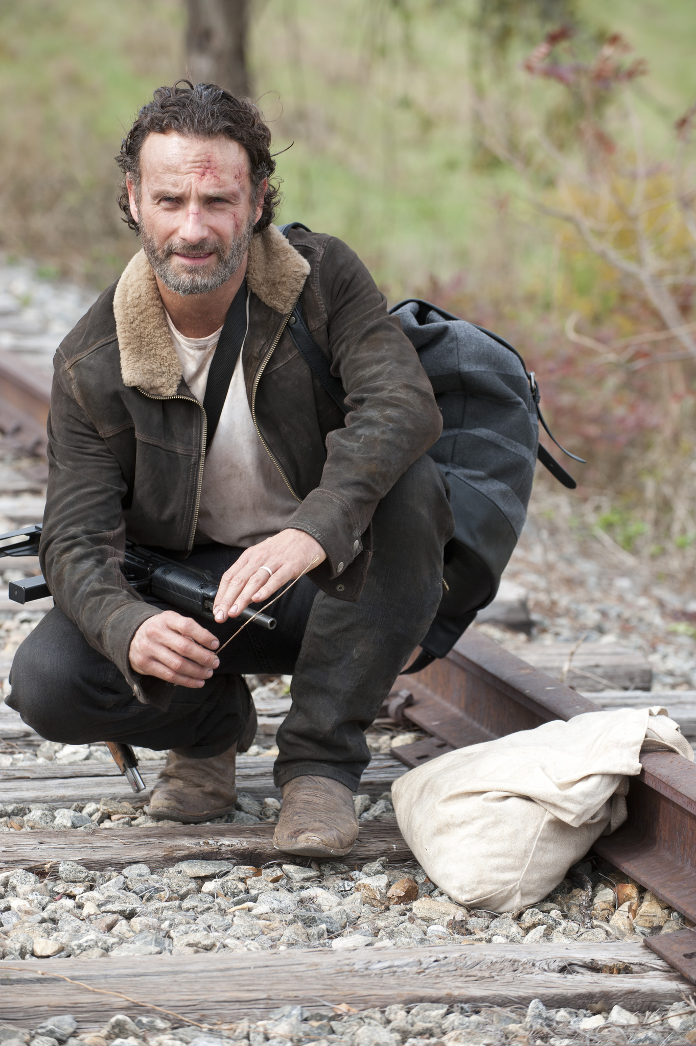 Still of Andrew Lincoln in Vaiksciojantys negyveliai: Us (2014)