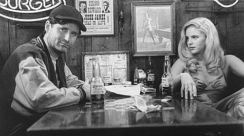 Still of Bill Pullman and Traci Lind in The End of Violence (1997)