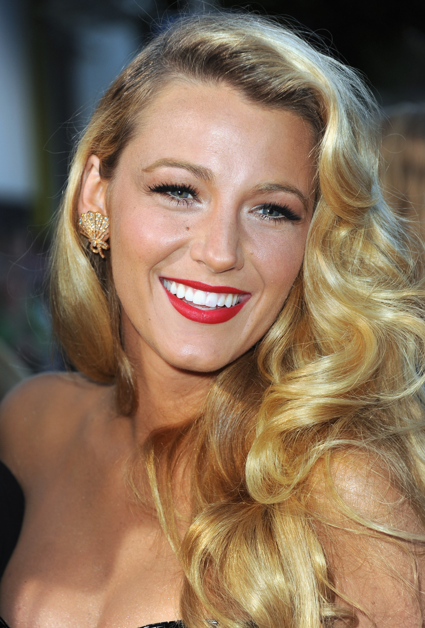 Blake Lively at event of Laukiniai (2012)