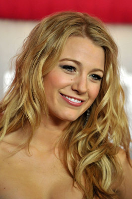 Blake Lively at event of The 66th Annual Golden Globe Awards (2009)