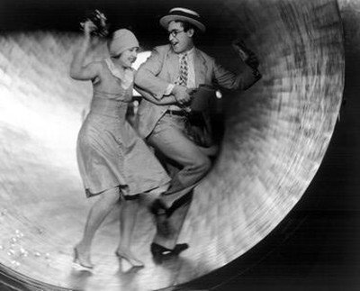 Still of Ann Christy and Harold Lloyd in Speedy (1928)