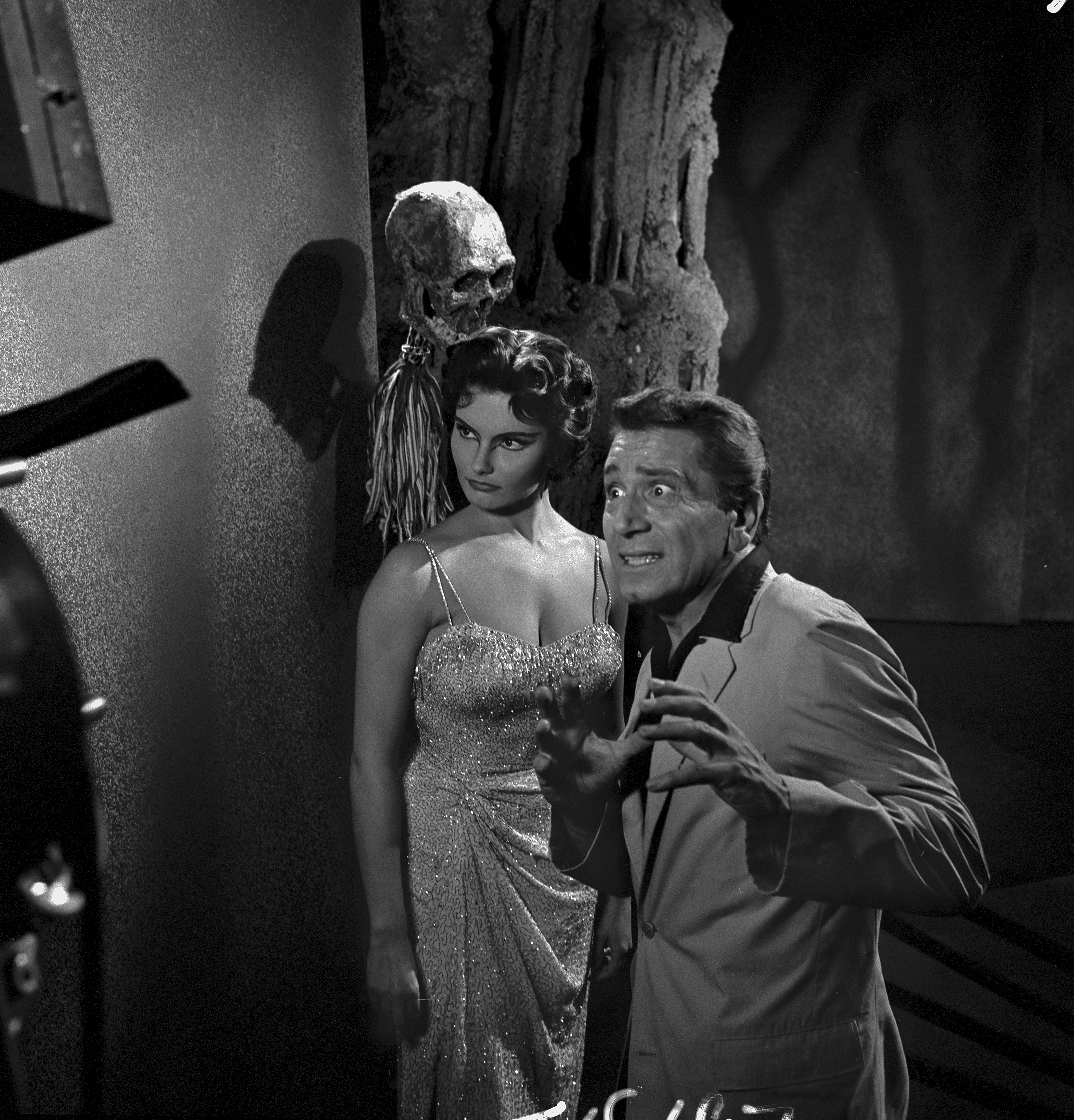 Still of Richard Conte and Suzanne Lloyd in The Twilight Zone (1959)