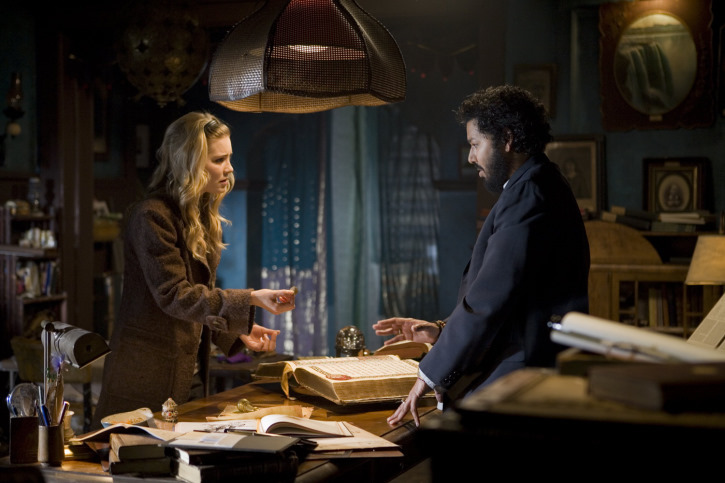Still of Alison Lohman and Dileep Rao in Drag Me to Hell (2009)