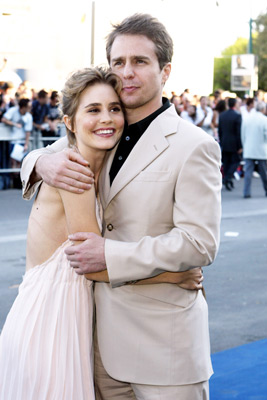 Sam Rockwell and Alison Lohman at event of Matchstick Men (2003)