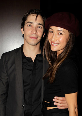 Justin Long and Maggie Q