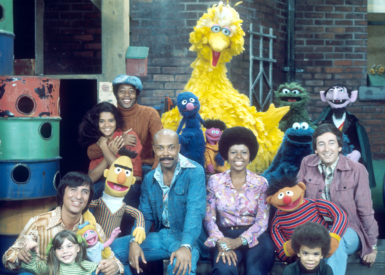 Still of Loretta Long, Sonia Manzano, Bob McGrath and Roscoe Orman in Sesame Street (1969)