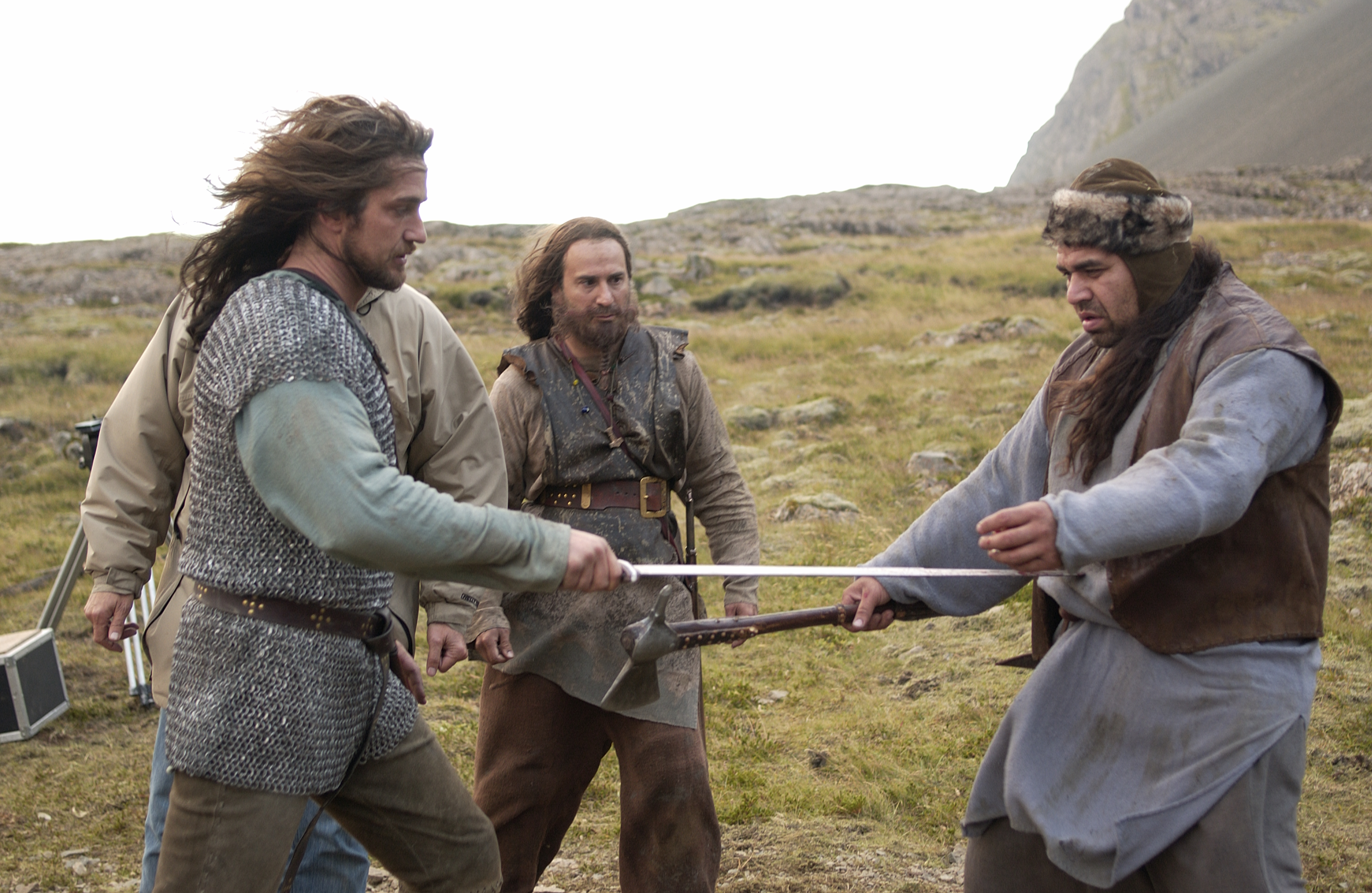 Roberto Lopez rehearses with Gerard Butler on the set of Beowulf & Grendel 2005 on location in Iceland.