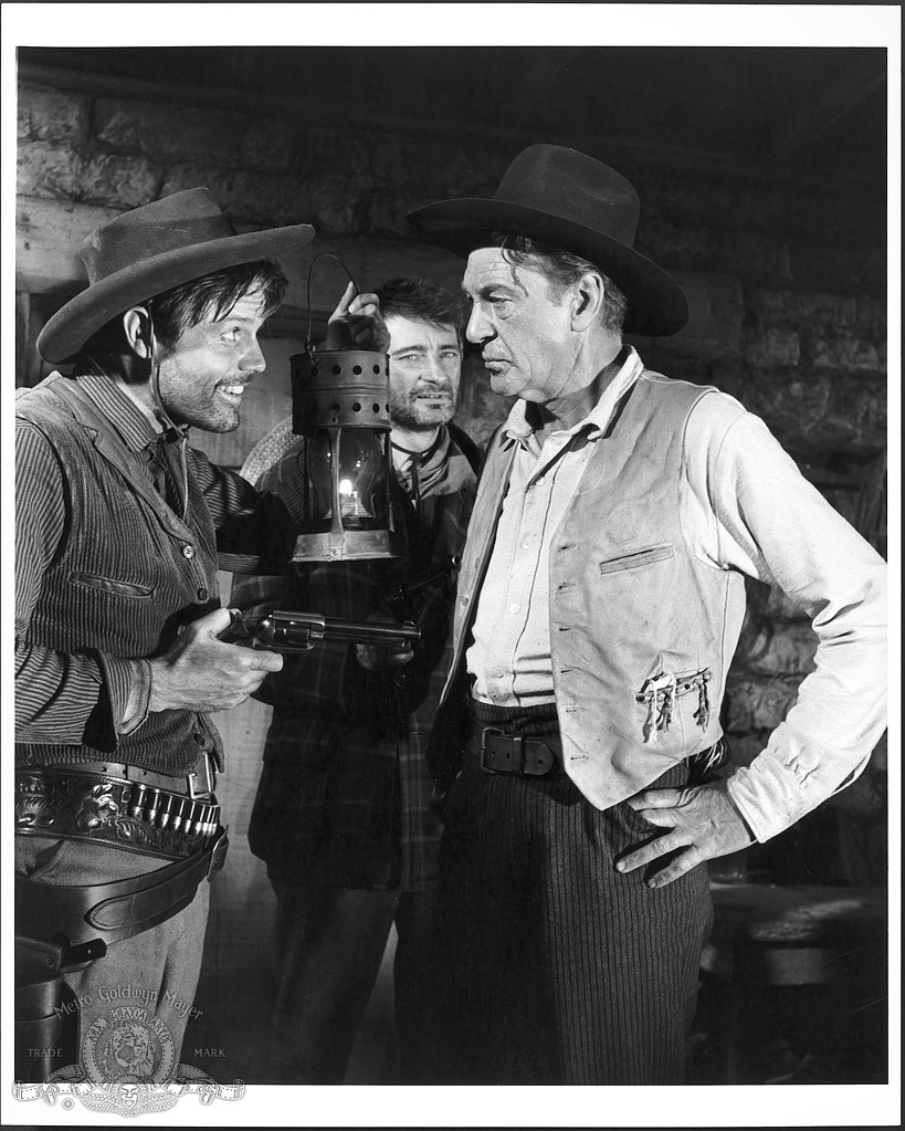 Still of Gary Cooper, Royal Dano and Jack Lord in Man of the West (1958)
