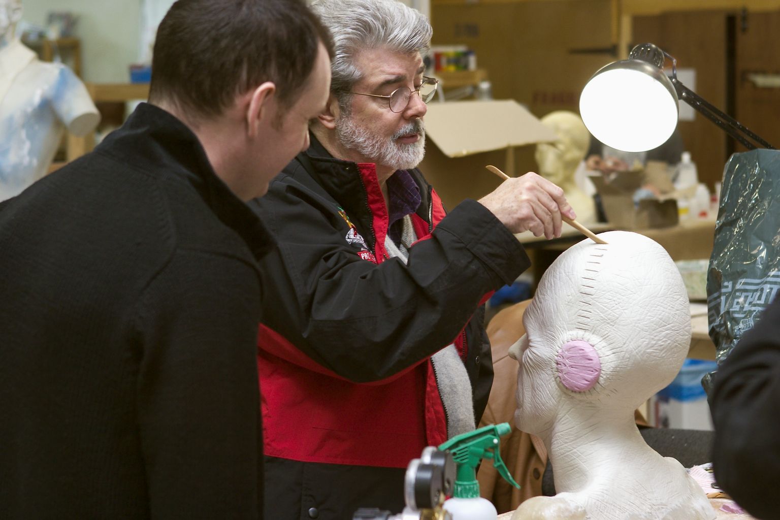 George Lucas in Zvaigzdziu karai. Situ kerstas (2005)