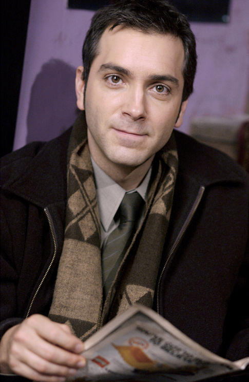 Scott Lowell as Ted