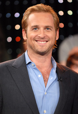 Josh Lucas at event of Total Request Live (1999)