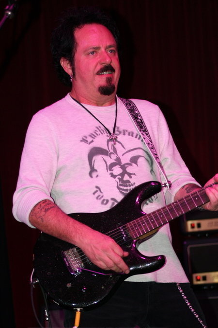 Steve Lukather at the premiere for Crazy.