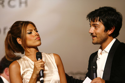 Diego Luna and Eva Mendes