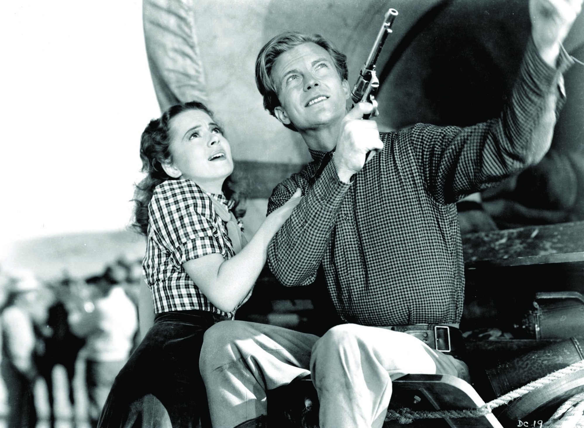 Still of Olivia de Havilland and William Lundigan in Dodge City (1939)