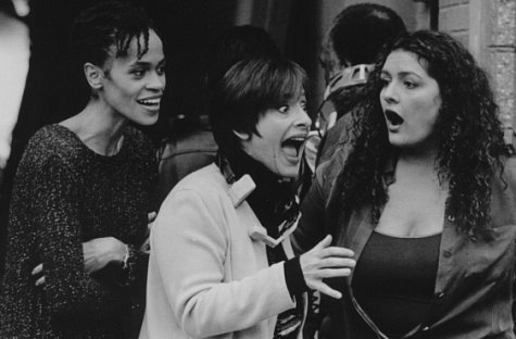 Still of Patti LuPone, Aida Turturro and Alicia Renee Washington in The 24 Hour Woman (1999)