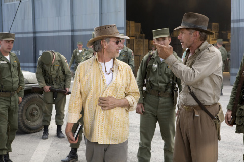 Still of Harrison Ford, Steven Spielberg and Pasha D. Lychnikoff in Indiana Dzounsas ir kristolo kaukoles karalyste (2008)