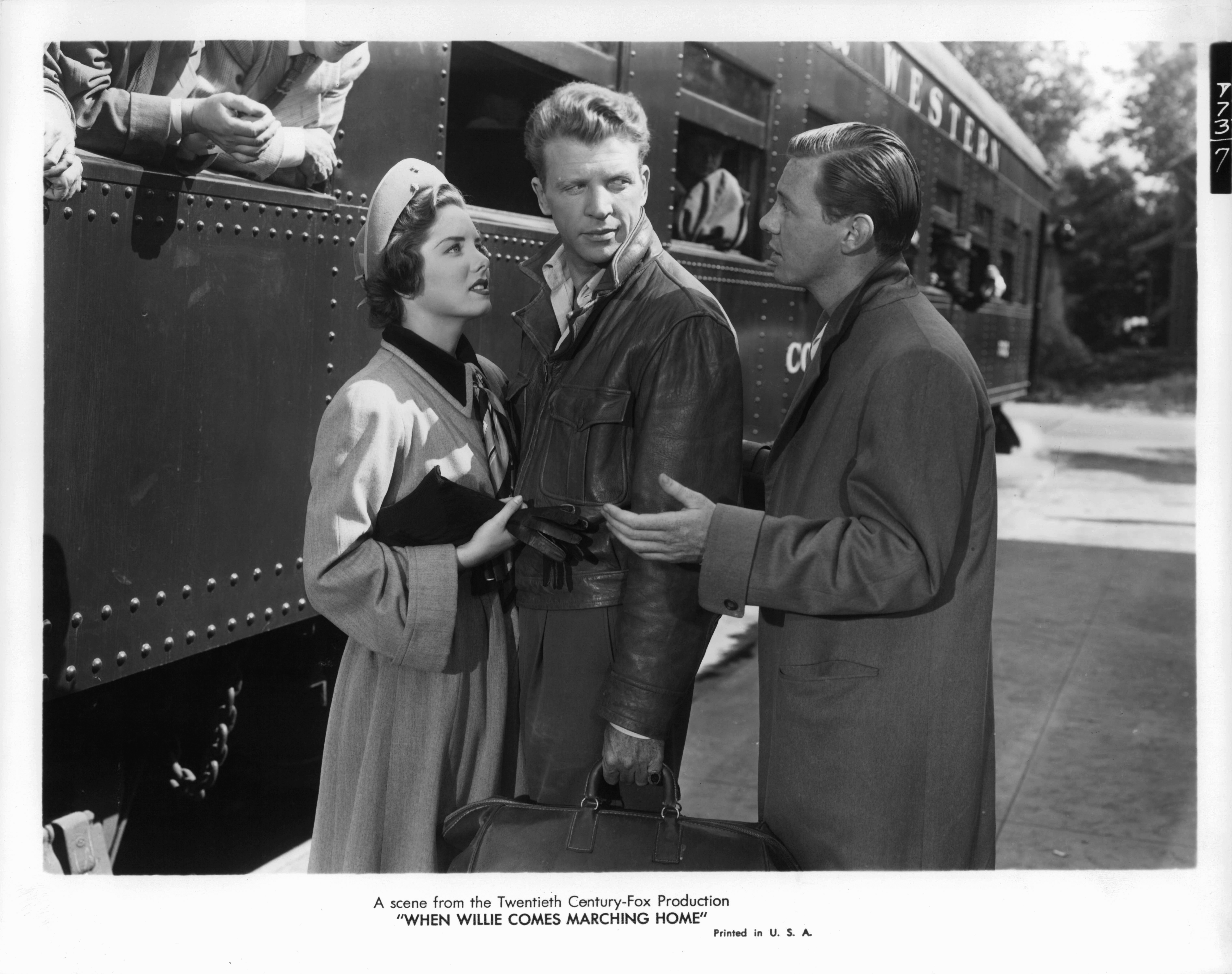 Still of Dan Dailey, Jimmy Lydon and Colleen Townsend in When Willie Comes Marching Home (1950)