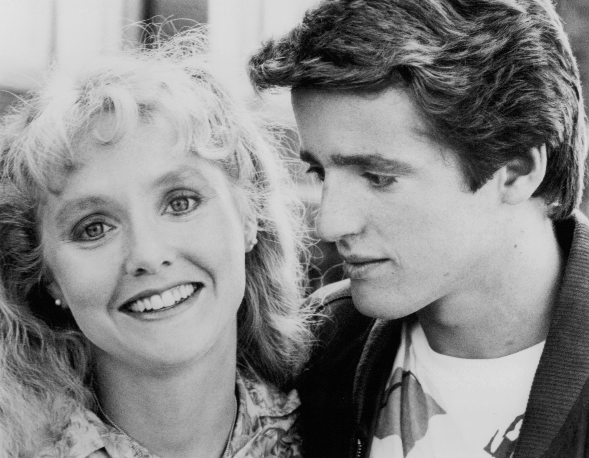 Still of Louis Ferreira and Wendy Lyon in Hello Mary Lou: Prom Night II (1987)