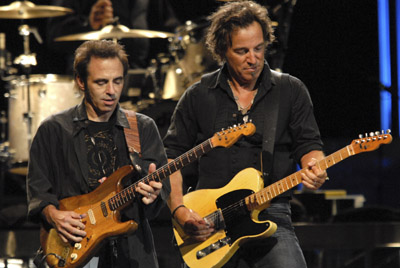 Nils Lofgren and Bruce Springsteen
