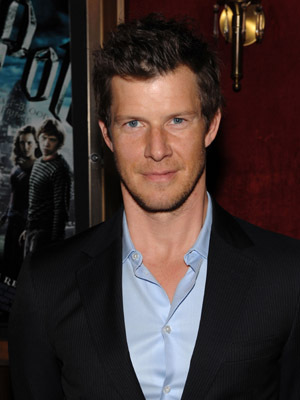 Eric Mabius at event of Haris Poteris ir netikras princas (2009)