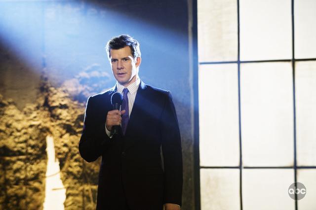 Still of Eric Mabius in Ugly Betty (2006)