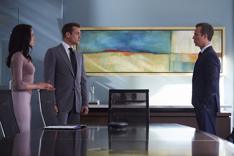 Still of JR Bourne, Gabriel Macht and Meghan Markle in Suits (2011)