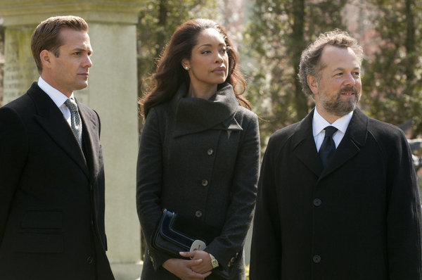 Still of David Costabile, Gabriel Macht and Gina Torres in Suits (2011)