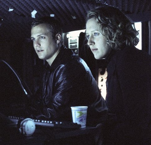 Gabriel Macht and Brooke Smith in Bad Company (2002)