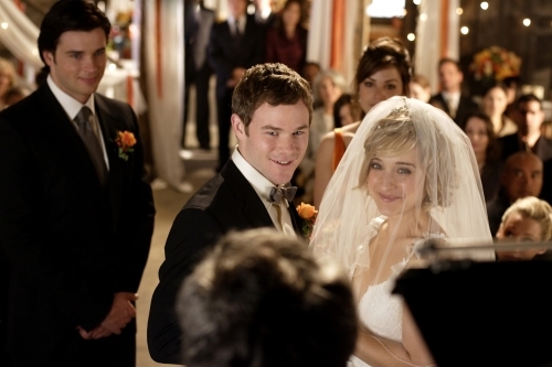 Still of Aaron Ashmore, Allison Mack and Tom Welling in Smallville (2001)