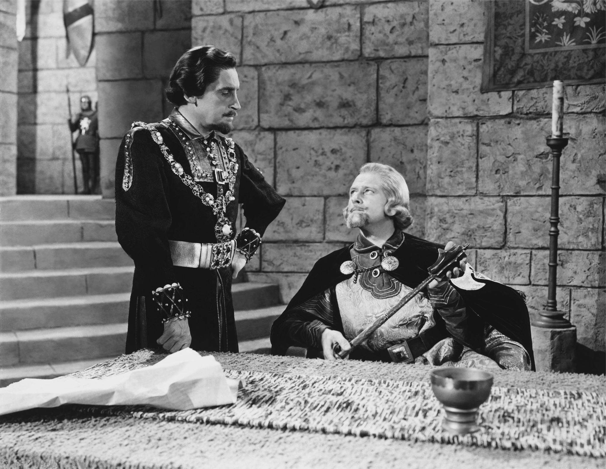 Still of Henry Daniell and George Macready in The Bandit of Sherwood Forest (1946)