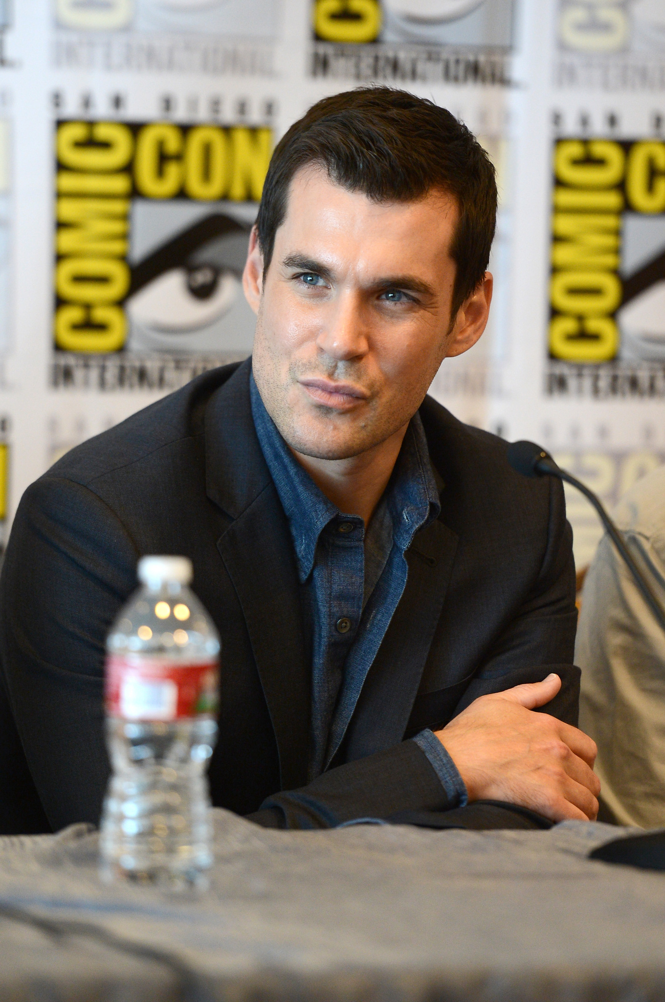 Sean Maher at event of Firefly (2002)