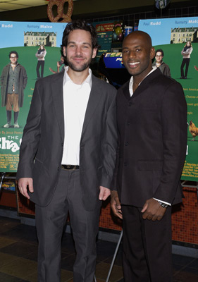 Romany Malco and Paul Rudd at event of The Château (2001)