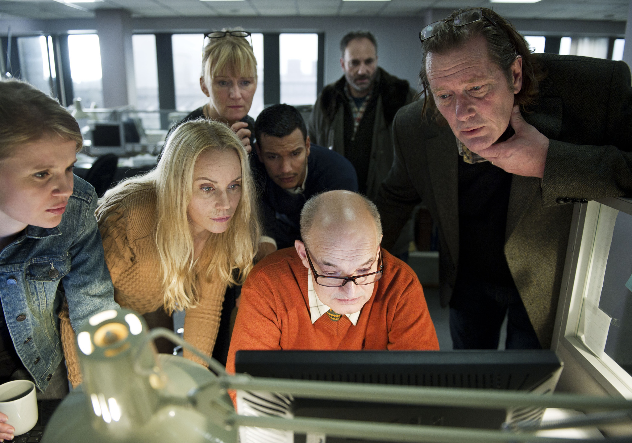 Still of Sofia Helin, Dag Malmberg, Frederik Nilsson and Hans Kim in Bron/Broen (2011)