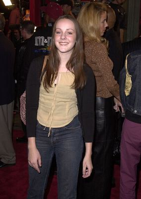 Jena Malone at event of Little Nicky (2000)