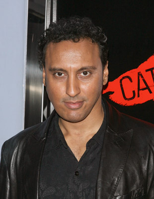 Aasif Mandvi at event of Catfish (2010)