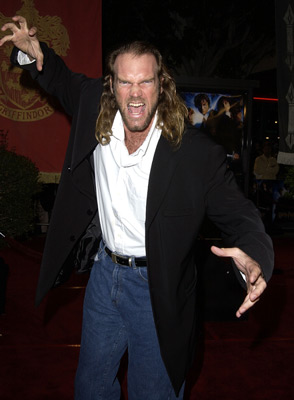 Tyler Mane at event of Haris Poteris ir paslapciu kambarys (2002)