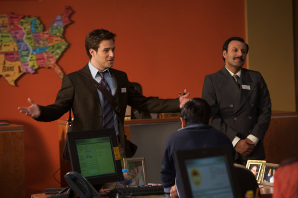 Still of Rizwan Manji and Ben Rappaport in Outsourced (2010)