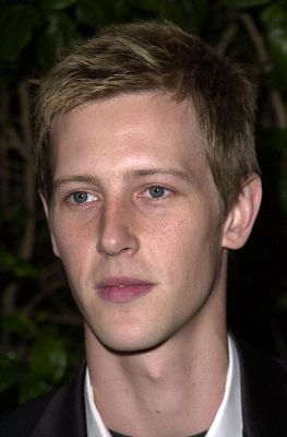 Gabriel Mann at event of Josie and the Pussycats (2001)