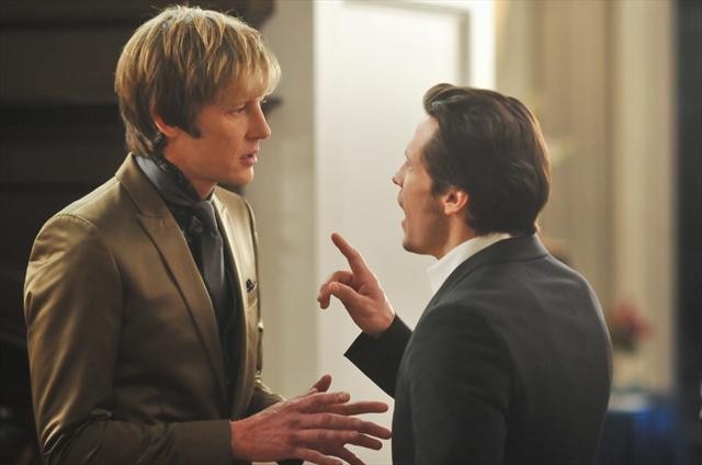 Still of Gabriel Mann and Nick Wechsler in Kerstas (2011)