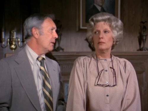Still of Mason Adams and Nancy Marchand in Lou Grant (1977)