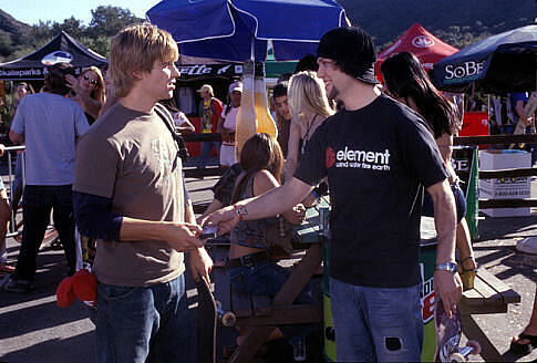 Still of Bam Margera and Mike Vogel in Grind (2003)