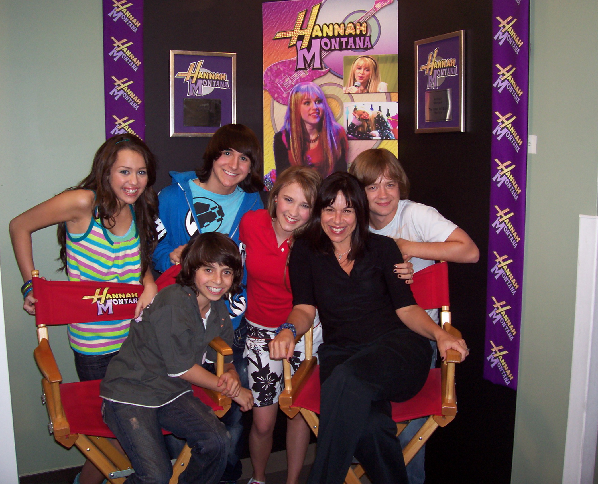 With the cast of Hannah Montana