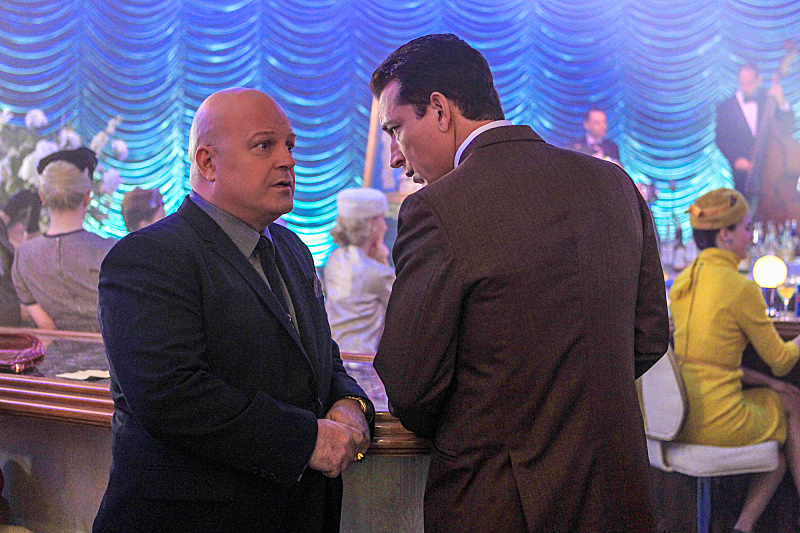 Still of Michael Chiklis and Sonny Marinelli in Vegas (2012)
