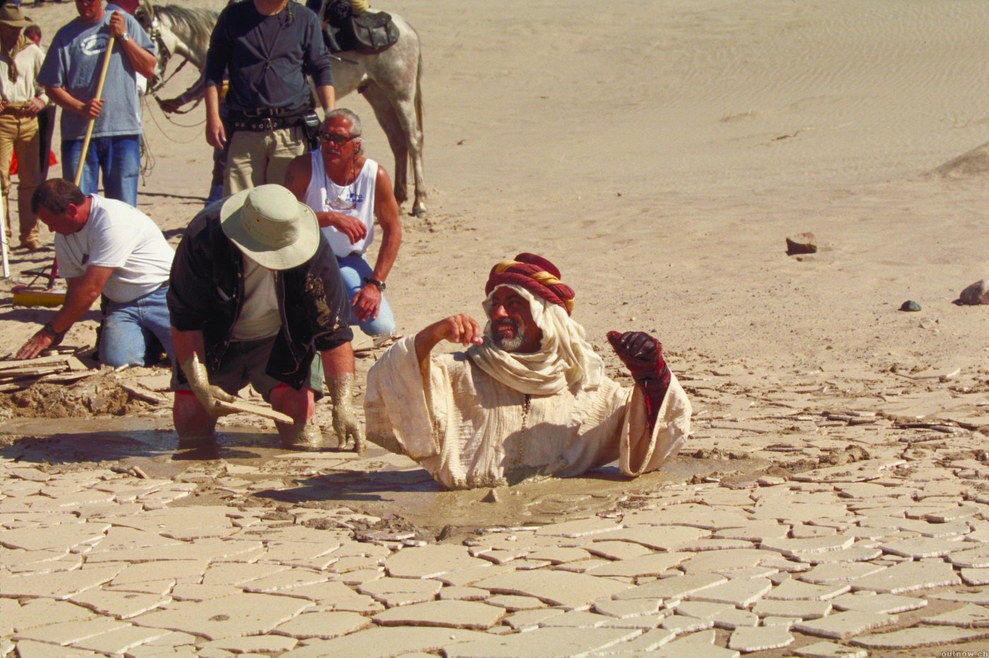 HIDALGO... Adoni (Sakr-the falcon man) in quick sand.