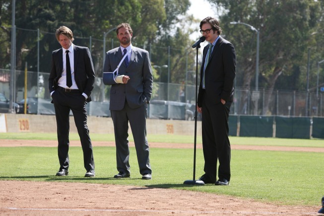 Still of David Denman, Kris Marshall and Nelson Franklin in Traffic Light (2011)