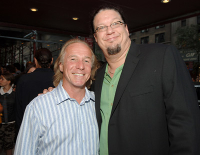 Penn Jillette and Jackie Martling at event of The Aristocrats (2005)